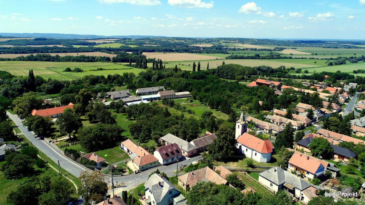 Tolnay Kúria és Vendégház Nagygorbo Exterior foto