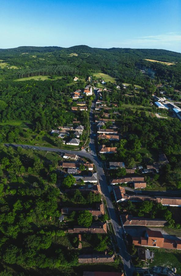 Tolnay Kúria és Vendégház Nagygorbo Exterior foto